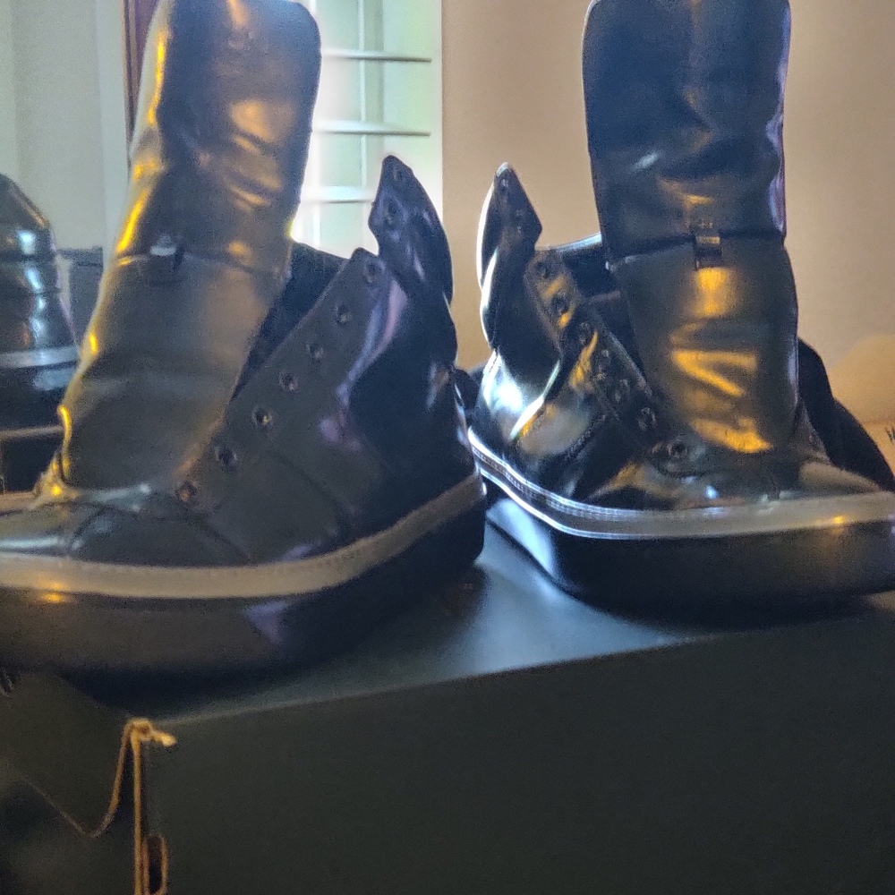 Very Worn JIMMY CHOO Belgravia Gunmetal Sneakers